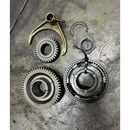 Шестерня КПП (FIAT DUCATO 244 Кузов 2002-2006г + ЕЛАБУГА, Комплект 5 передачи MLGU 2 Вал 45*33, Б/у)