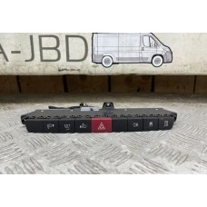 Кнопки (IVECO DAILY E6 2014-2023, Блок аварийки 5801655080, Б/у)